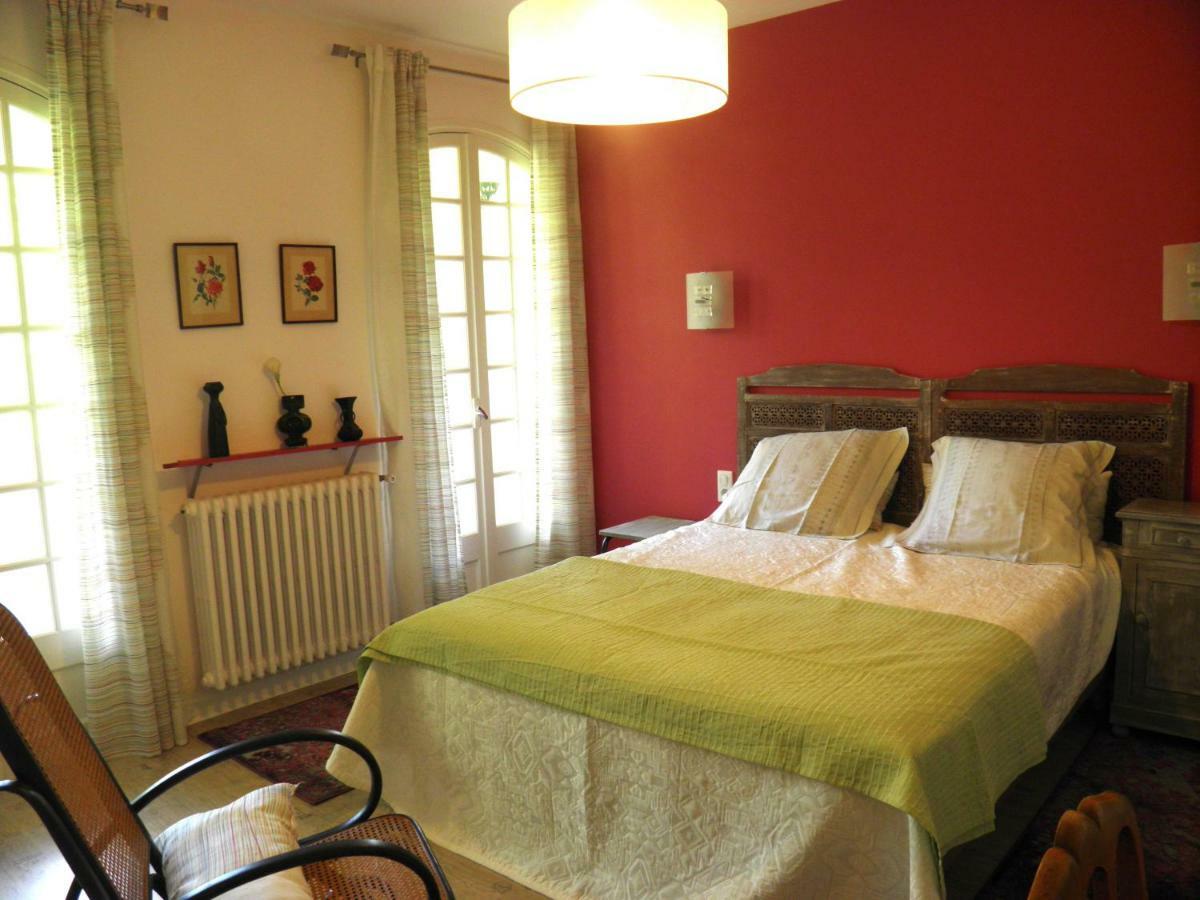 L'Escalere Bed & Breakfast Arnaud-Guilhem Bagian luar foto