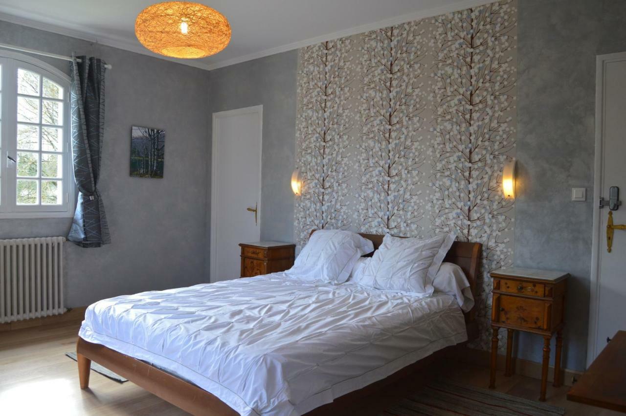 L'Escalere Bed & Breakfast Arnaud-Guilhem Bagian luar foto